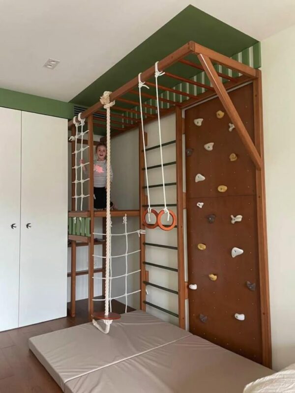  custom indoor monkey bar gym